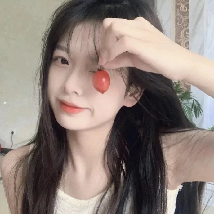 在阳光下腐烂
