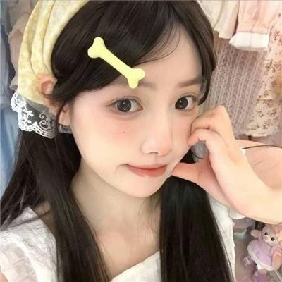 校草是女生